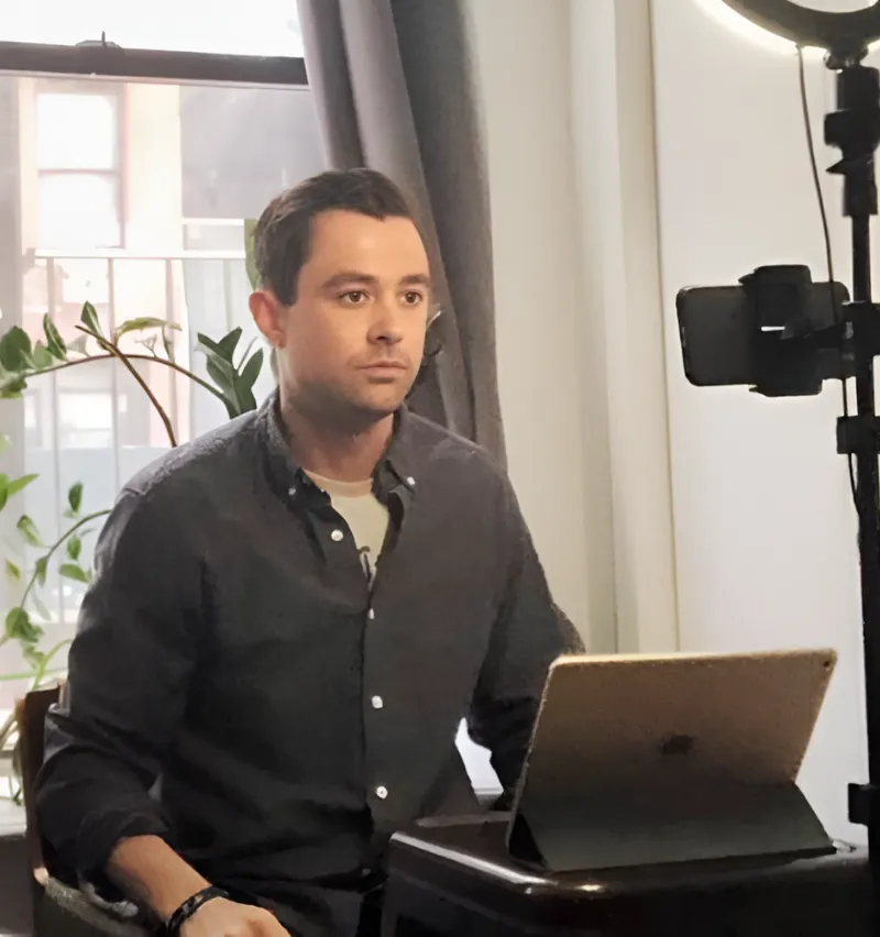 Adam Klotz Social Media