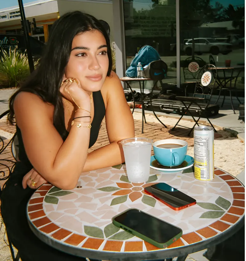 Sara Saffari Ethnicity